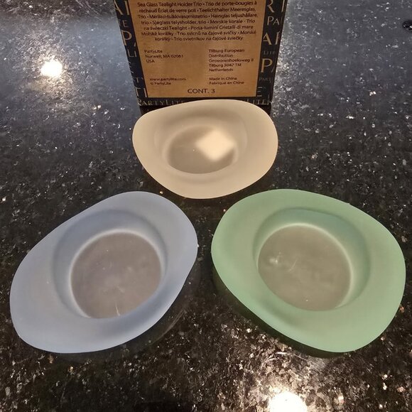 PartyLite Sea Glass Tealight Holder Trio - NEW in Box - Picture 1 of 3